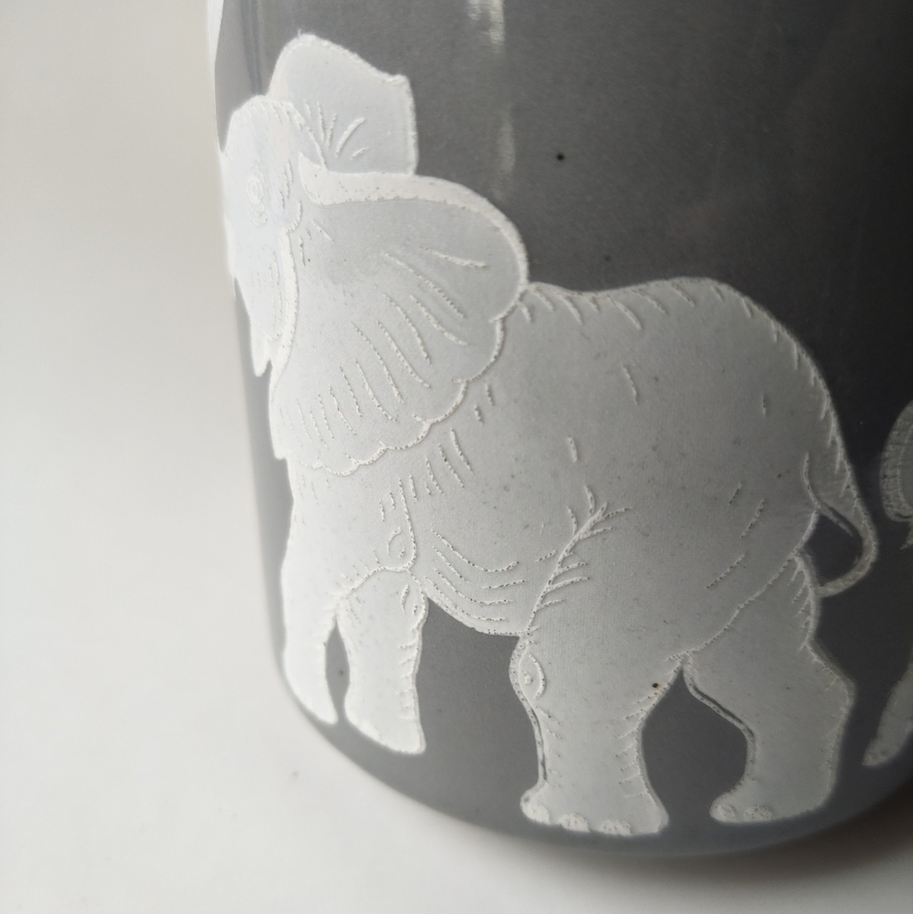 Elephant Pottery Mug - Picture 6 of 7